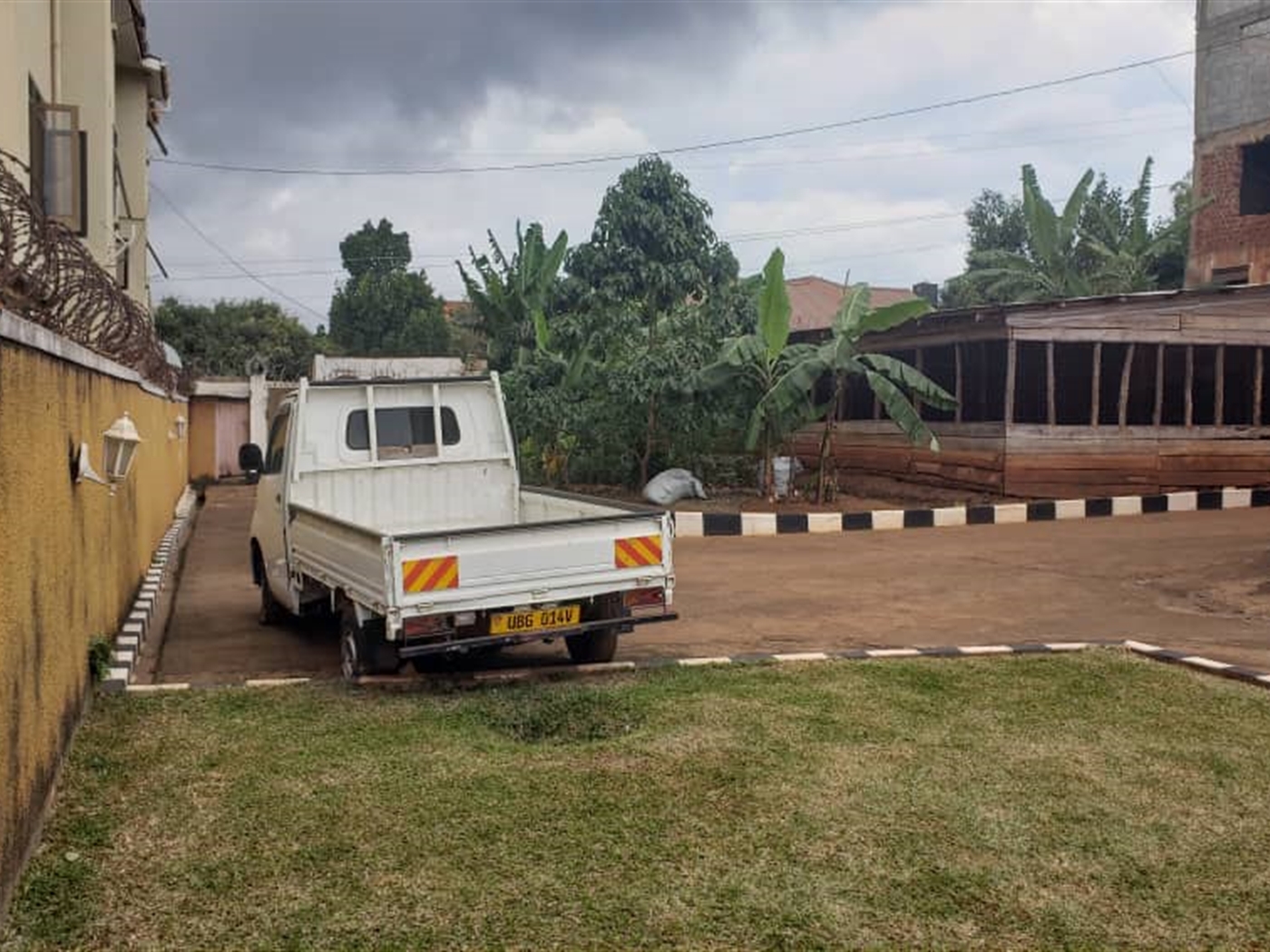 3 bedroom Bungalow for sale in Zanabunamwaya Wakiso Uganda