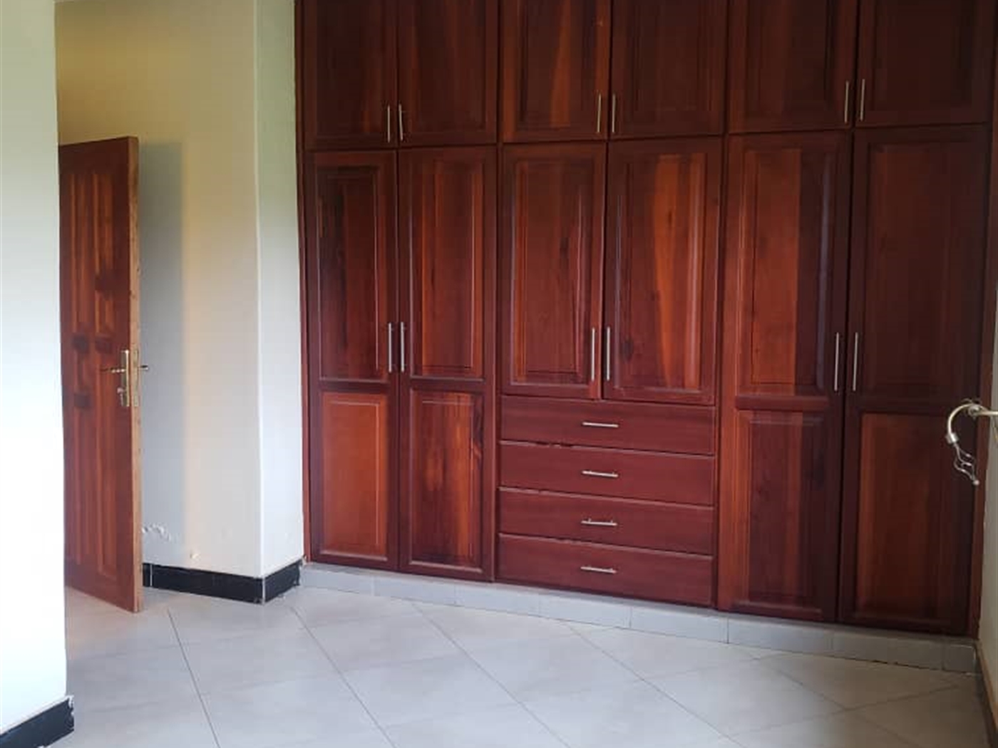 4 bedroom Bungalow for sale in Akright Wakiso Uganda