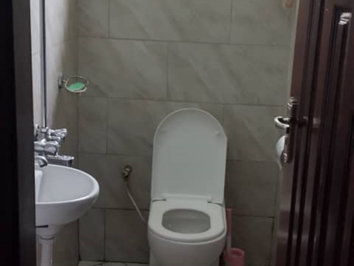 6 bedroom Bungalow for sale in Seeta Mukono Uganda