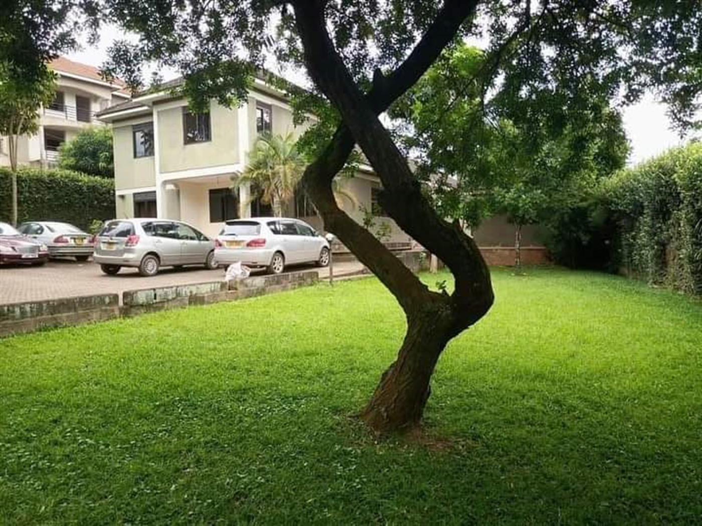 5 bedroom Bungalow for sale in Ntinda Kampala Uganda