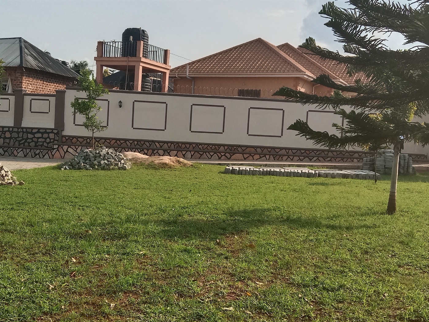 5 bedroom Bungalow for sale in Nansana Wakiso Uganda