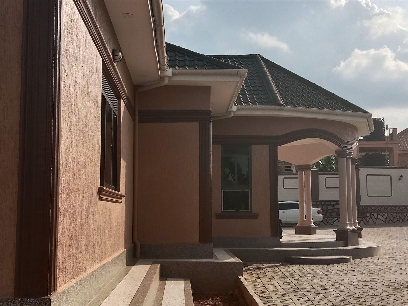 5 bedroom Bungalow for sale in Nansana Wakiso Uganda