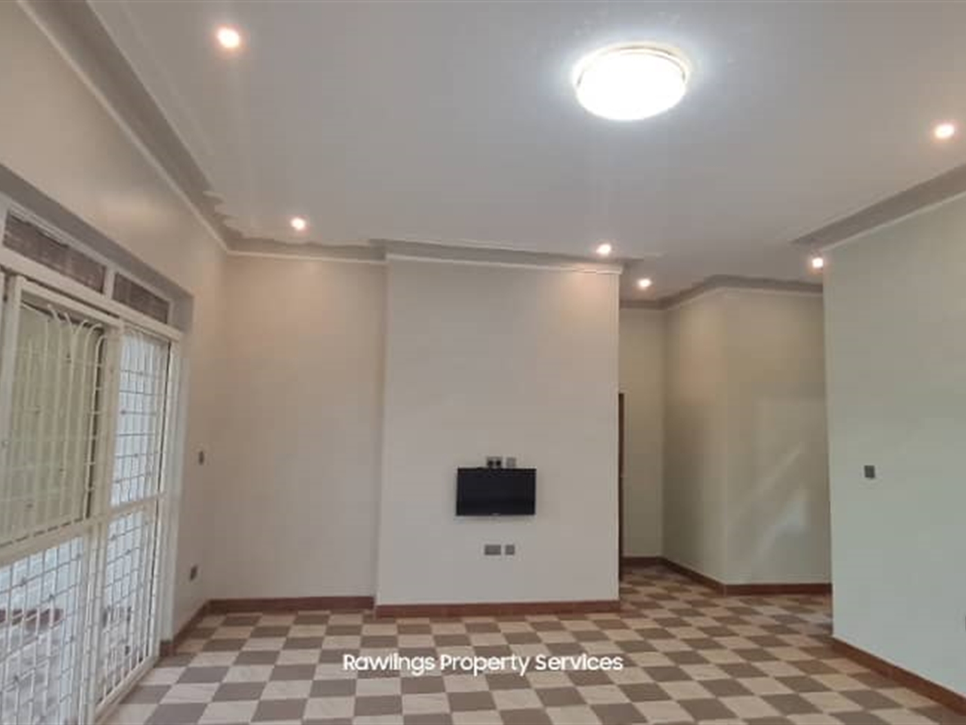 5 bedroom Storeyed house for rent in Kitende Wakiso Uganda