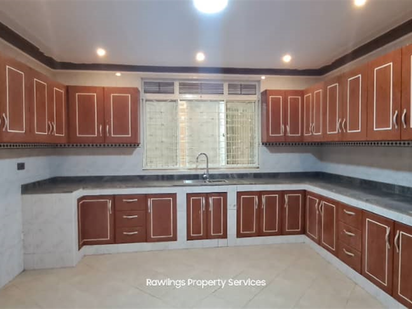5 bedroom Storeyed house for rent in Kitende Wakiso Uganda