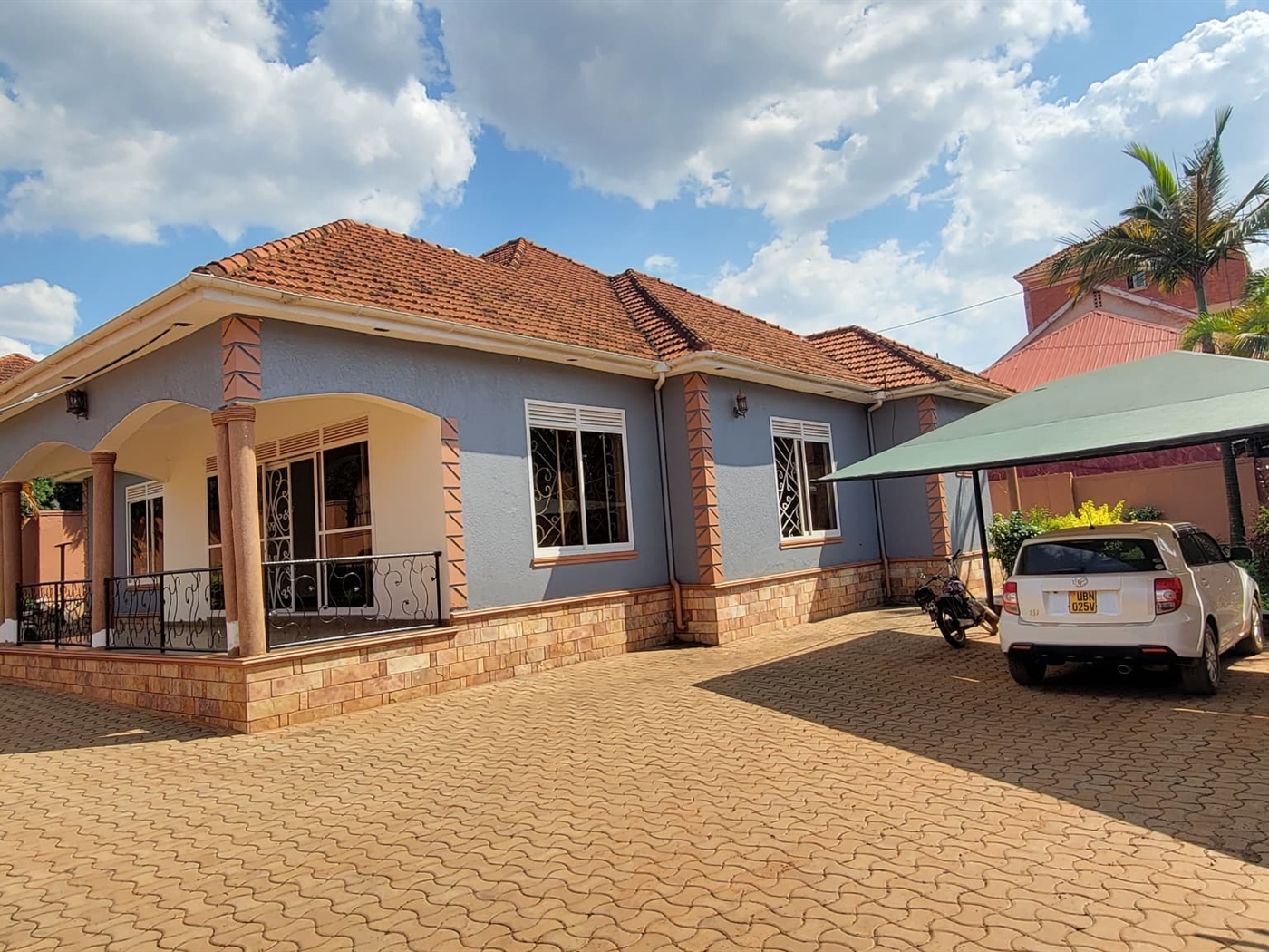 4 bedroom Bungalow for sale in Najjera Wakiso Uganda