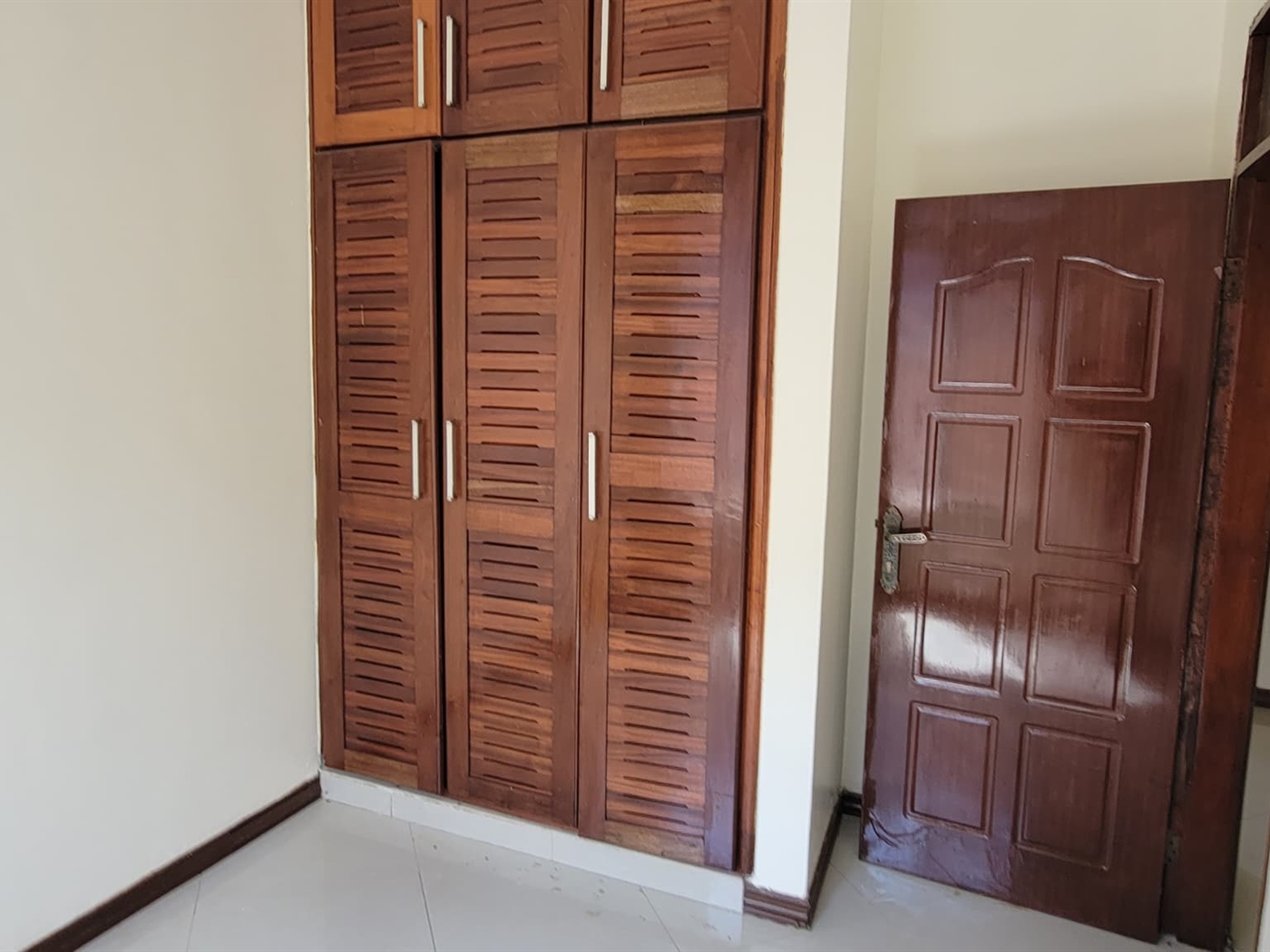 4 bedroom Bungalow for sale in Najjera Wakiso Uganda