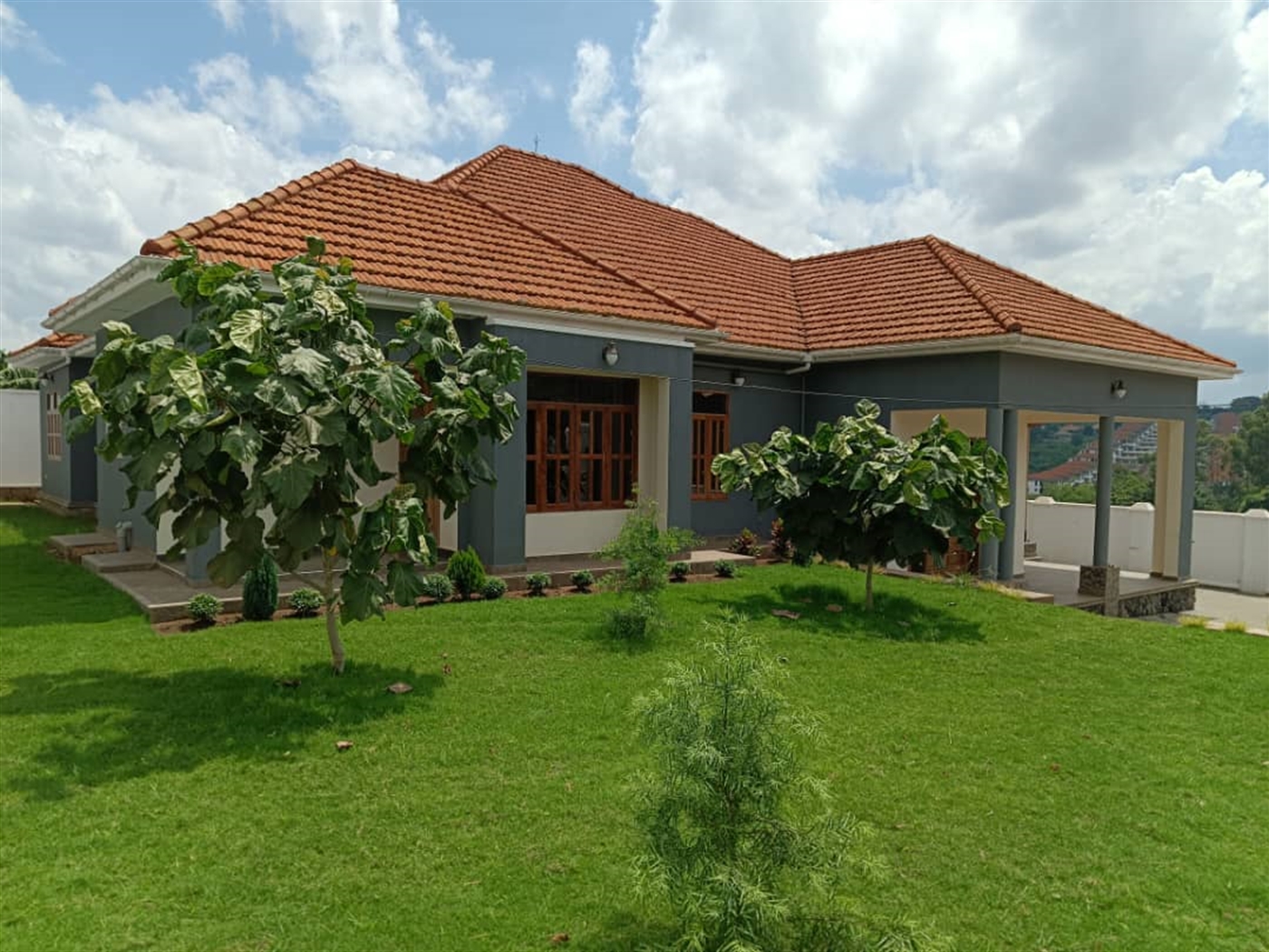 4 bedroom Bungalow for sale in Kira Wakiso Uganda