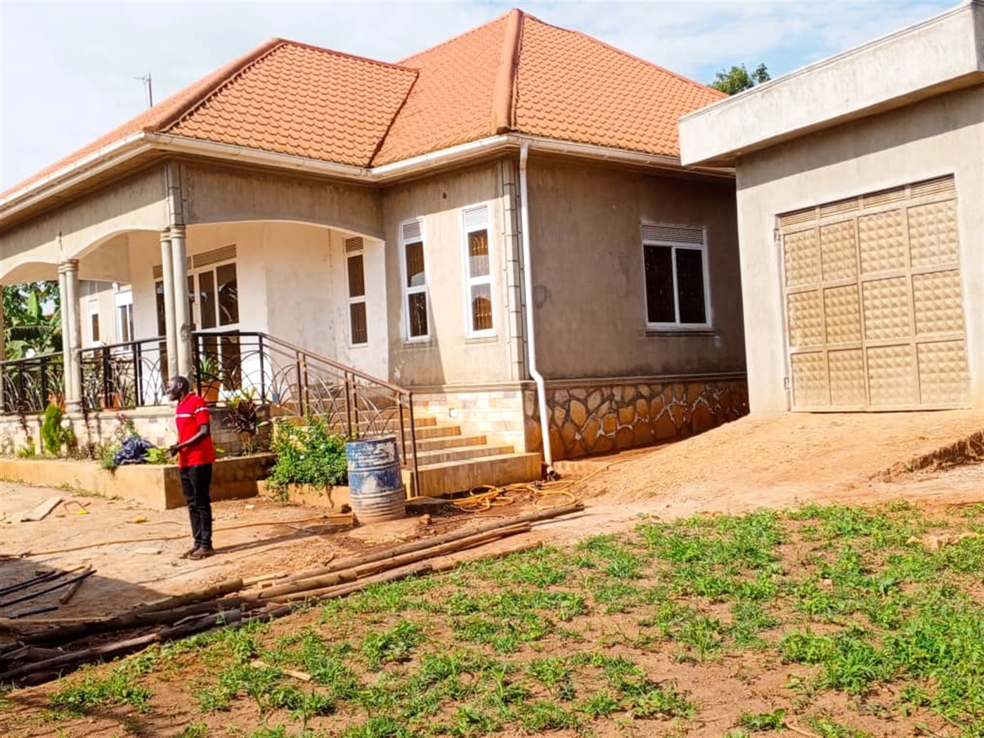 3 bedroom Bungalow for sale in Matugga Wakiso Uganda