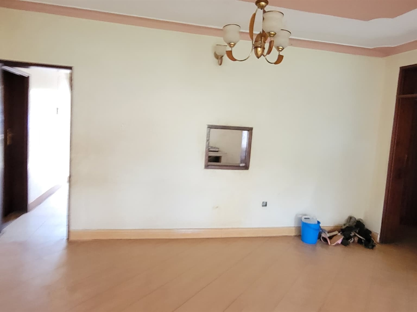  4 bedroom Bungalow for sale in Kisaasi Kampala Uganda