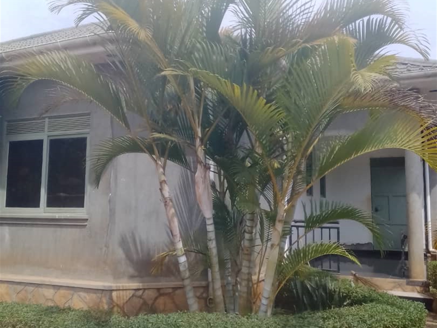 5 bedroom Bungalow for sale in Masulita Wakiso Uganda