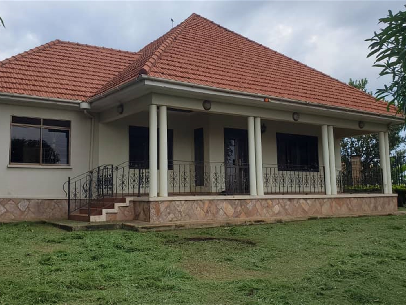 1 bedroom Bungalow for sale in Kisaasi Wakiso Uganda,