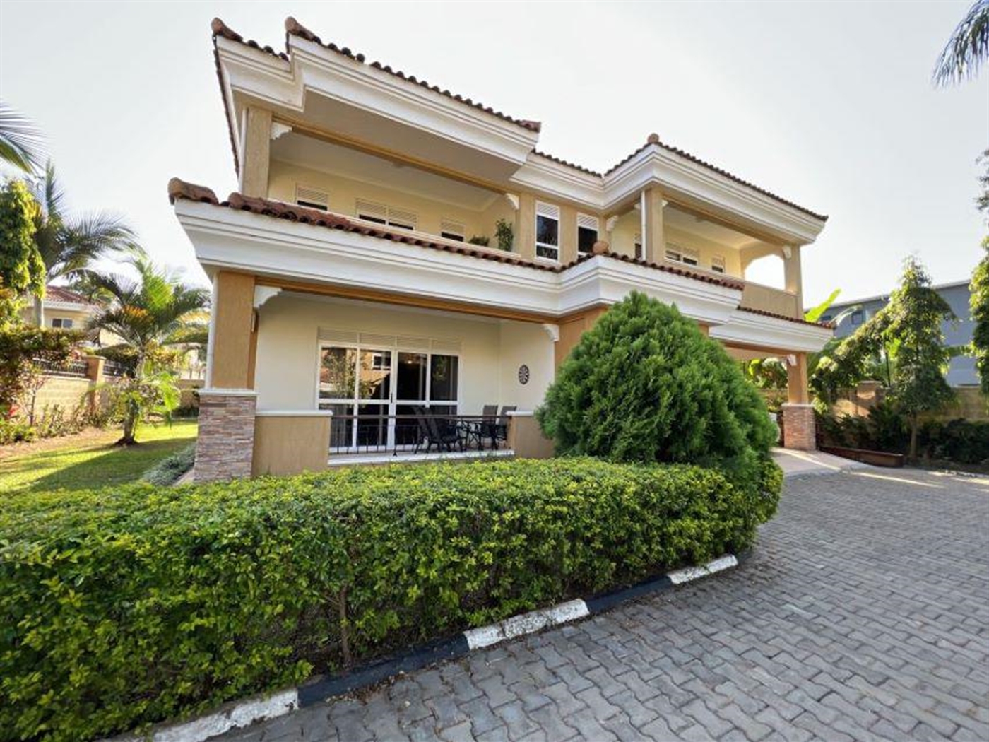 4 bedroom Storeyed house for rent in Munyonyo Wak...