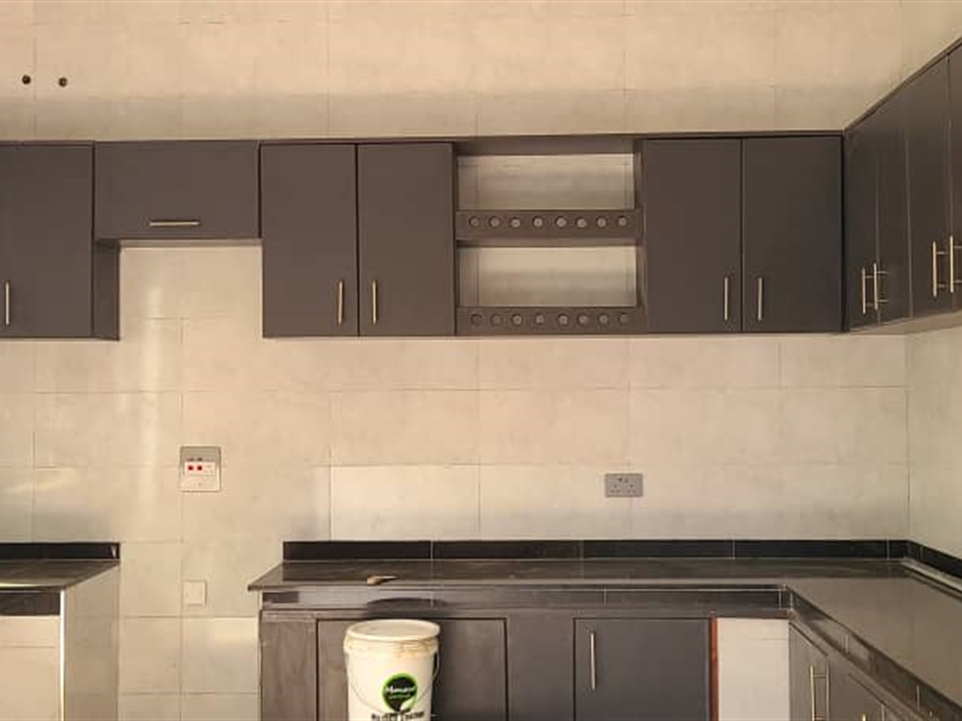 4 bedroom Bungalow for sale in Kitende Wakiso Uganda