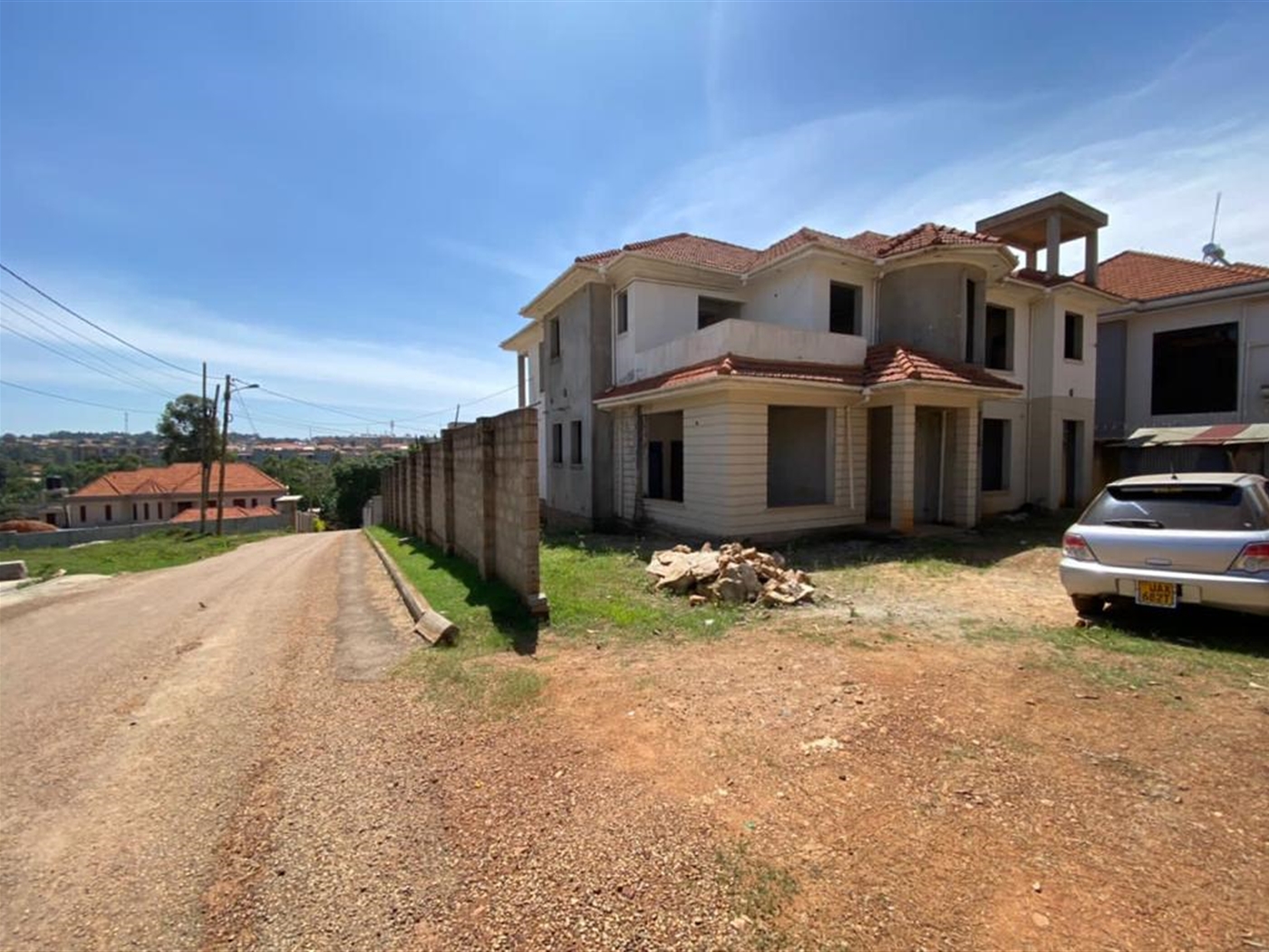 6 bedroom Shell House for sale in Kiwaatule Kampala Uganda