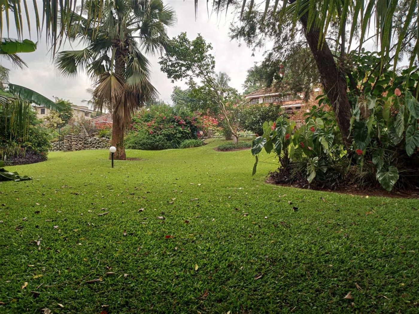 5 bedroom Bungalow for sale in Kololo Kampala Uganda
