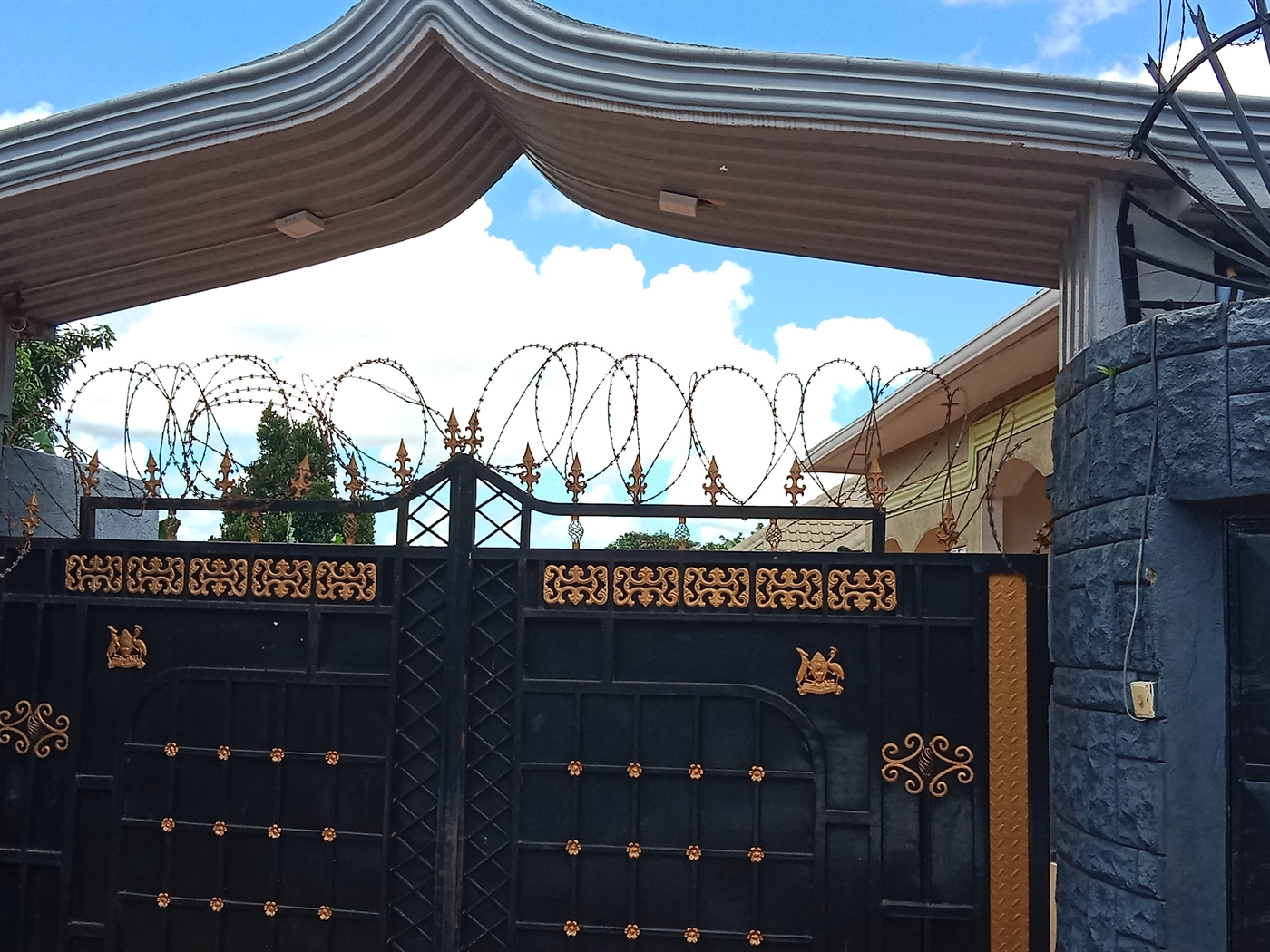 2 bedroom Apartment for sale in Lutembe Wakiso Uganda