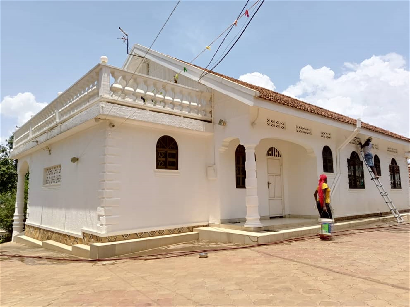 5 bedroom Mansion for sale in Makindye Kampala Uganda
