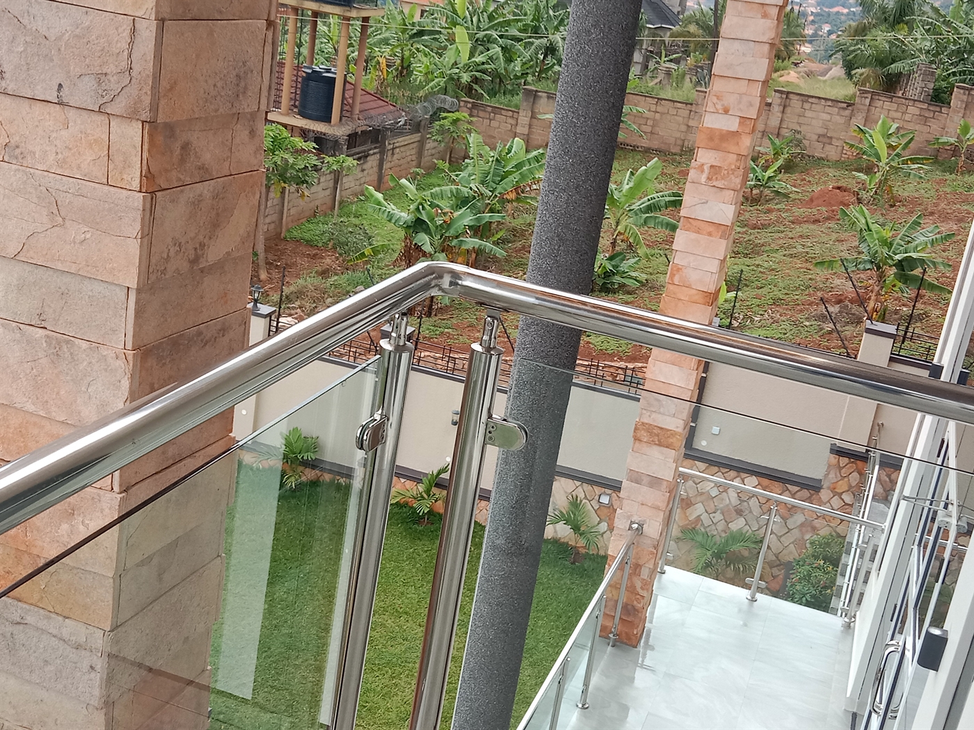 7 bedroom Mansion for sale in Lubowa Wakiso Uganda