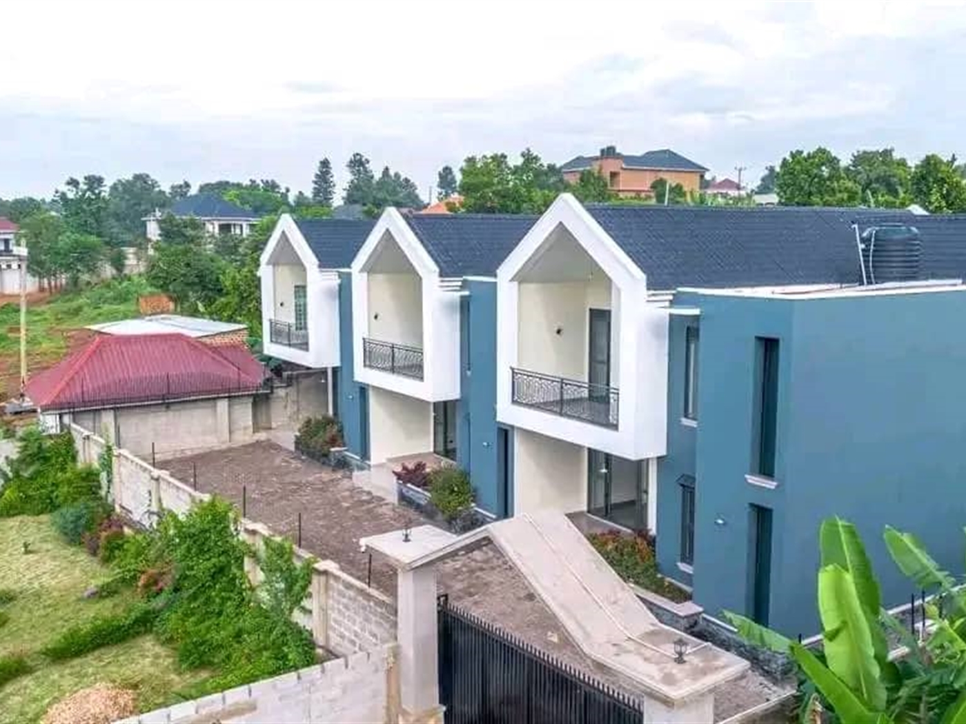 4 bedroom Duplex for sale in Kira Wakiso Uganda
