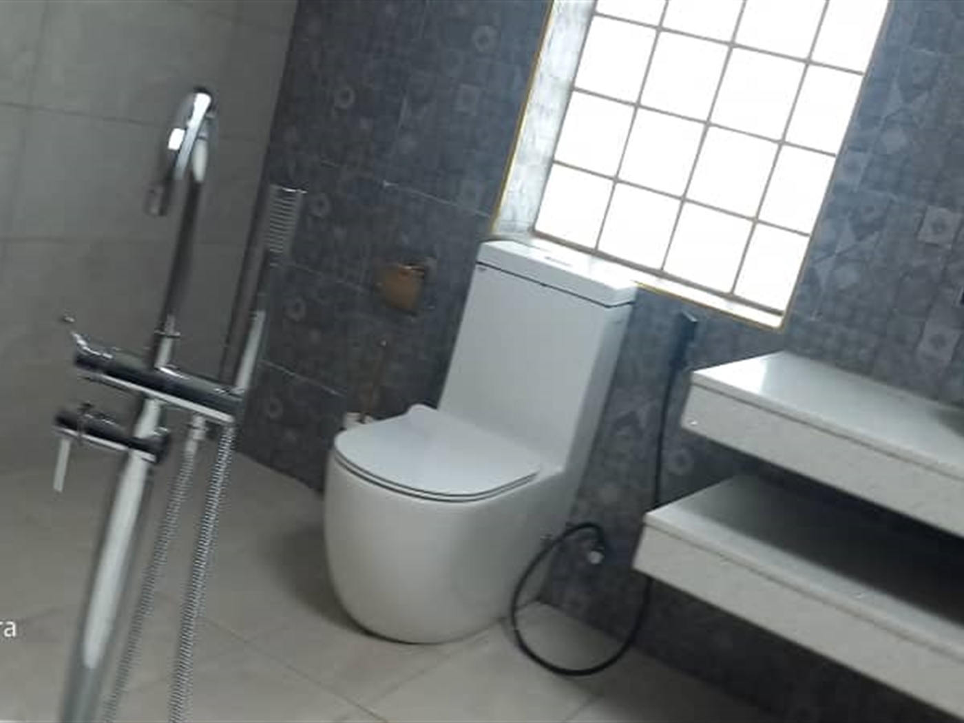 6 bedroom Storeyed house for sale in Kigo Wakiso Uganda