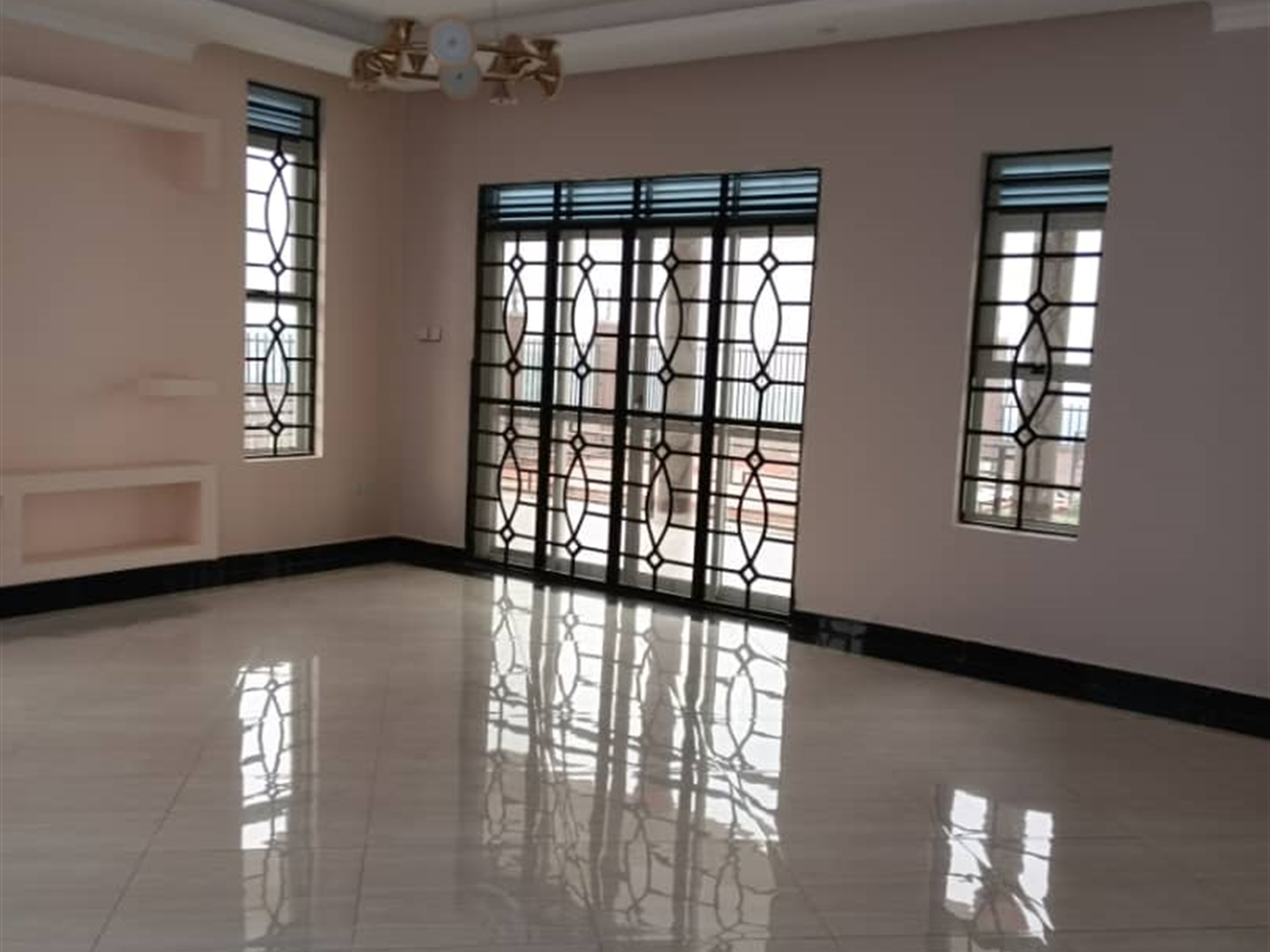 5 bedroom Storeyed house for sale in Akright Wakiso Uganda
