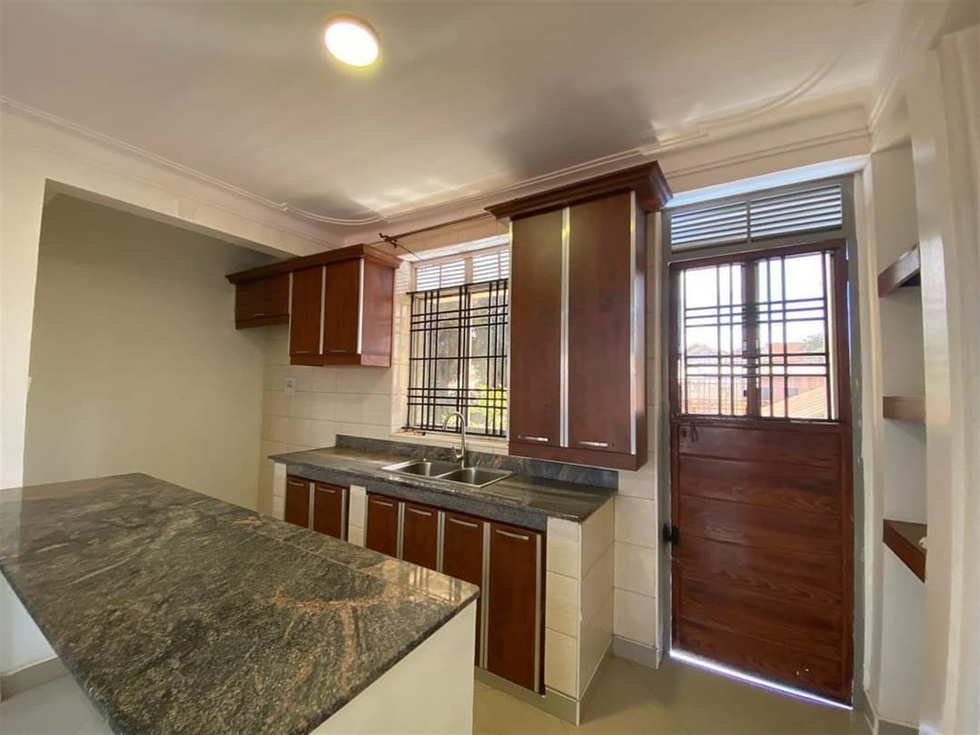 2 bedroom Apartment for rent in Kulambilo Wakiso Uganda