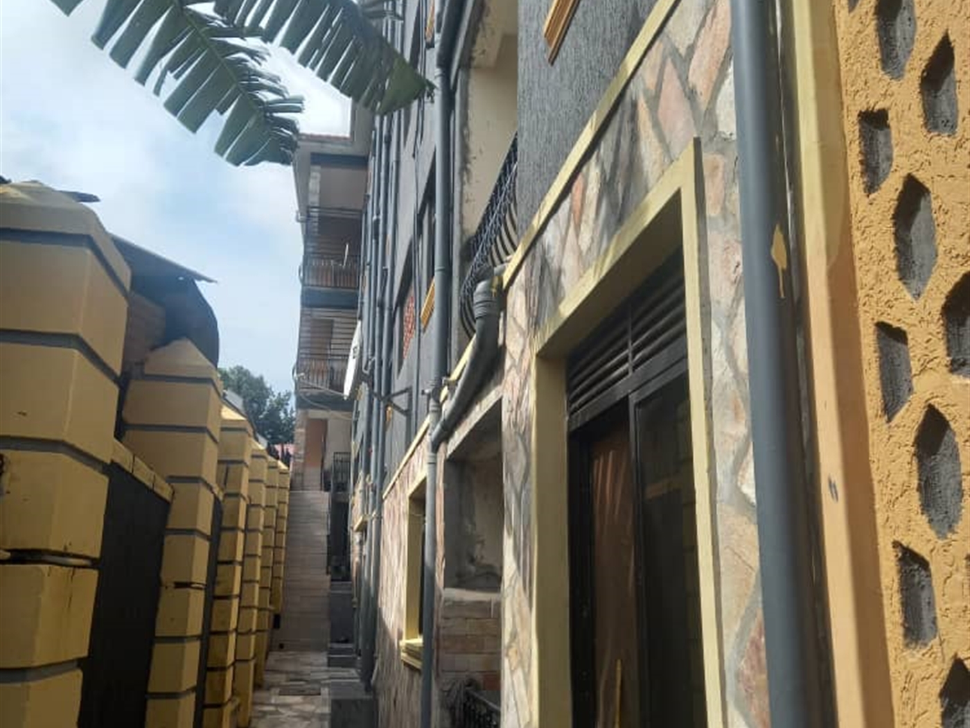 2 bedroom Apartment for sale in Kansanga Kampala Uganda