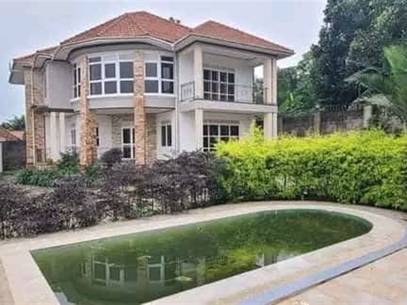 5 bedroom Storeyed house for sale in Entebbe Wakiso Uganda