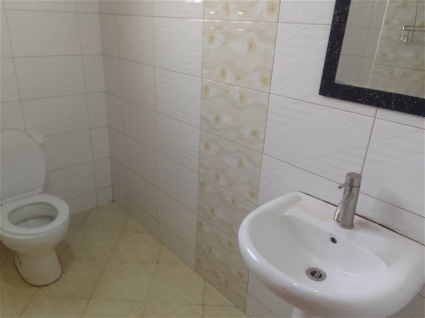 2 bedroom Apartment for rent in Najjera Wakiso Uganda