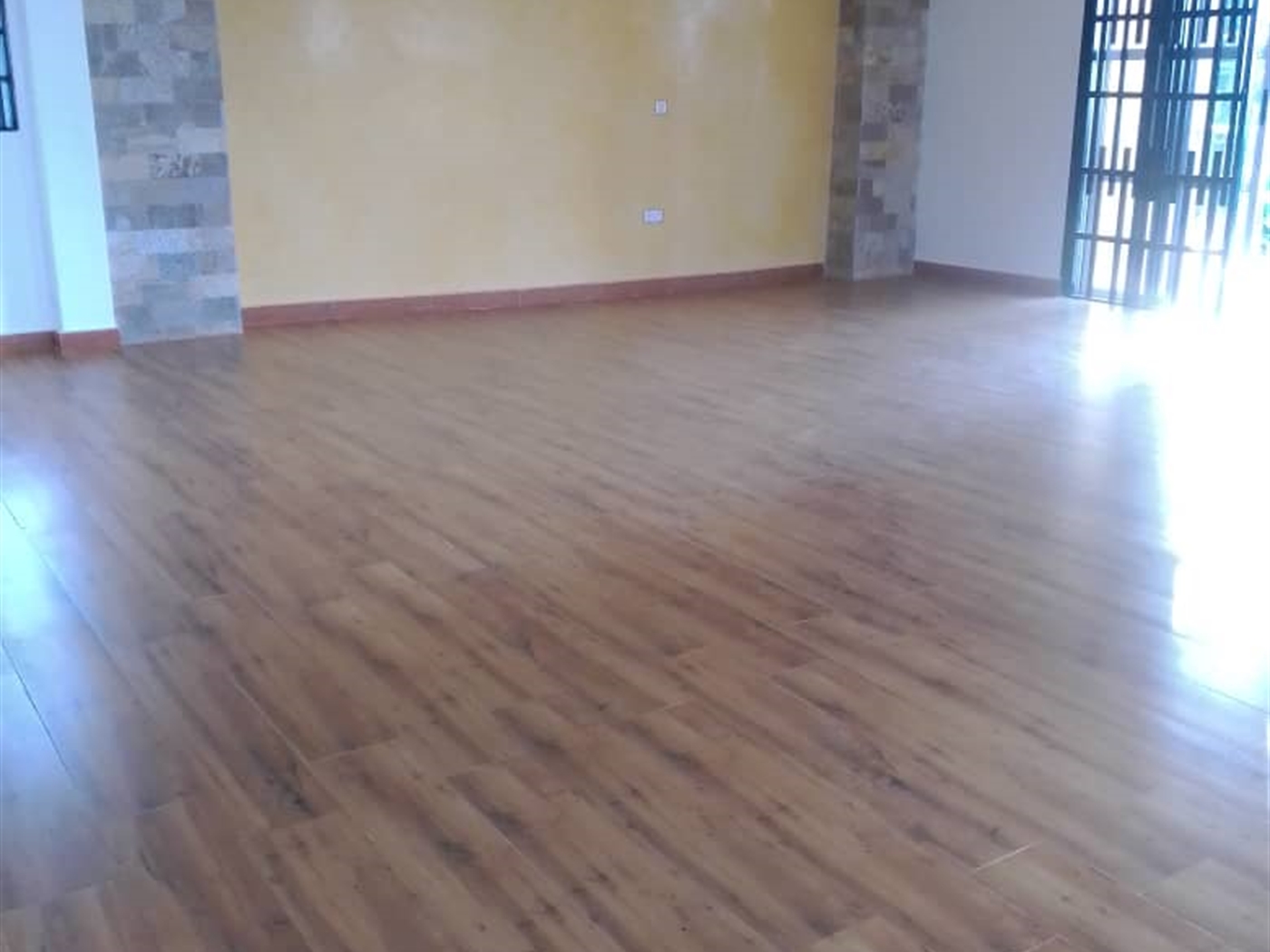 5 bedroom Storeyed house for sale in Kitala Wakiso Uganda
