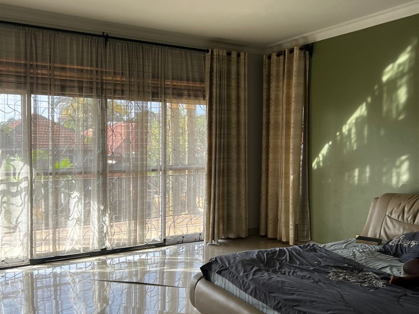 4 bedroom Storeyed house for sale in Kyaliwajjala Wakiso Uganda