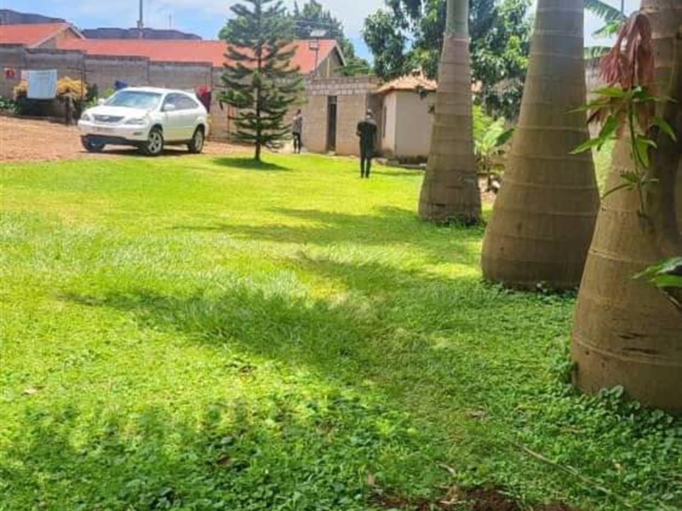 5 bedroom Storeyed house for sale in Lubaga Kampala Uganda