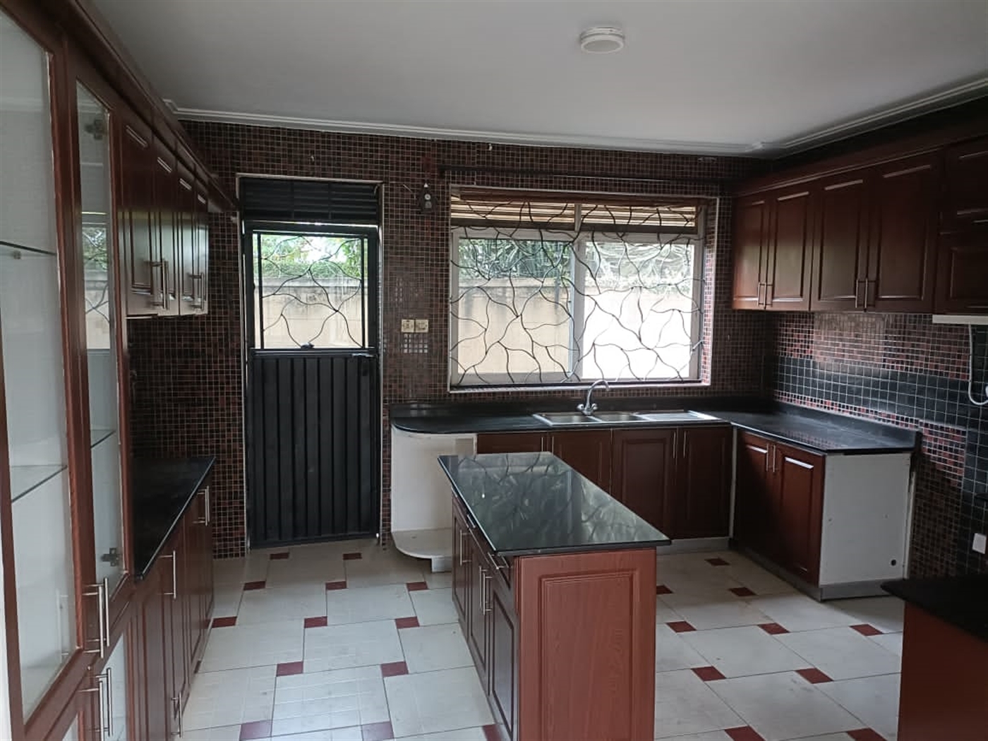 4 bedroom Storeyed house for sale in Naalya Wakiso Uganda