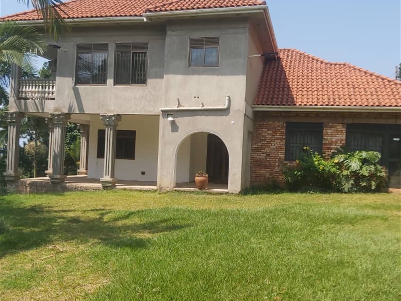 4 bedroom Storeyed house for sale in Namulanda Wakiso Uganda