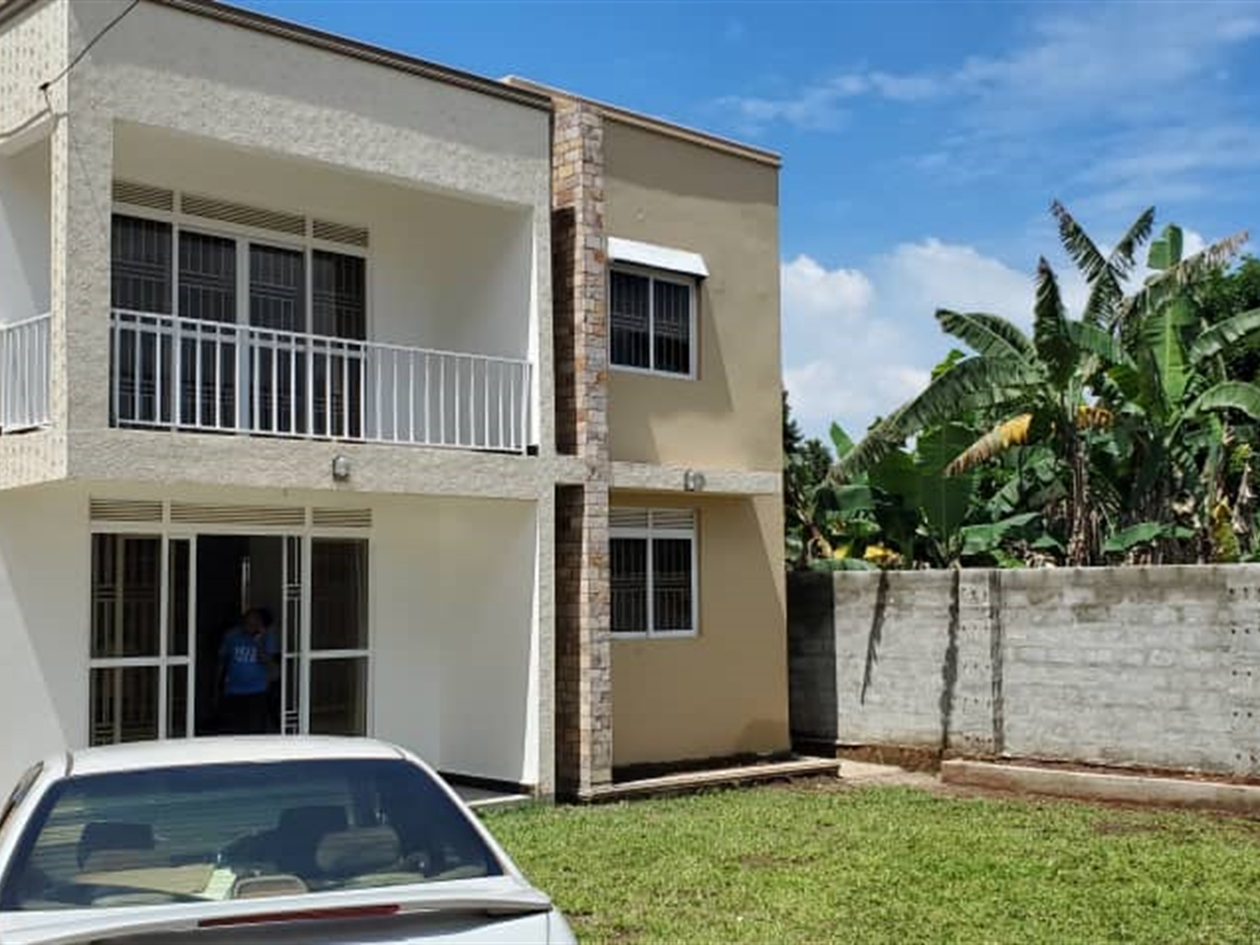 4 bedroom Storeyed house for sale in Namulanda Wakiso Uganda