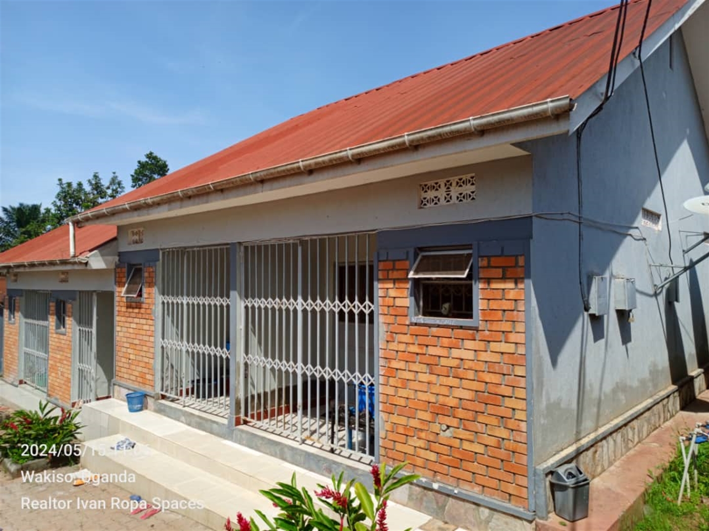 2 bedroom Rental units for sale in Abayitaababiri ...