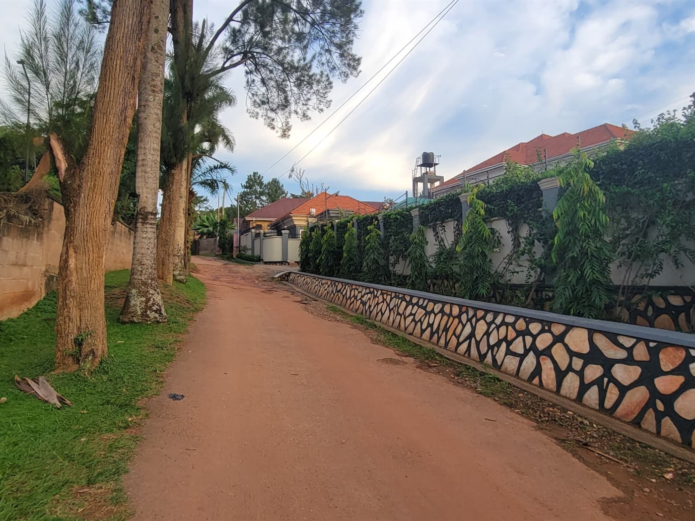 Residential land for sale in Bbunga Kampala Uganda