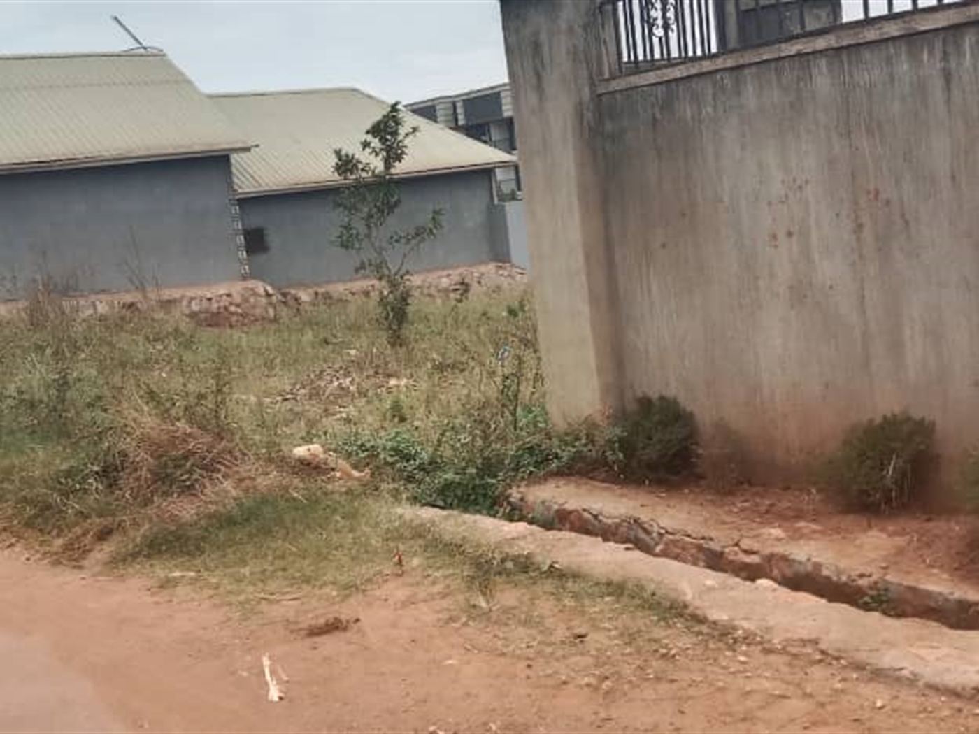 Residential land for sale in Seguku Wakiso Uganda