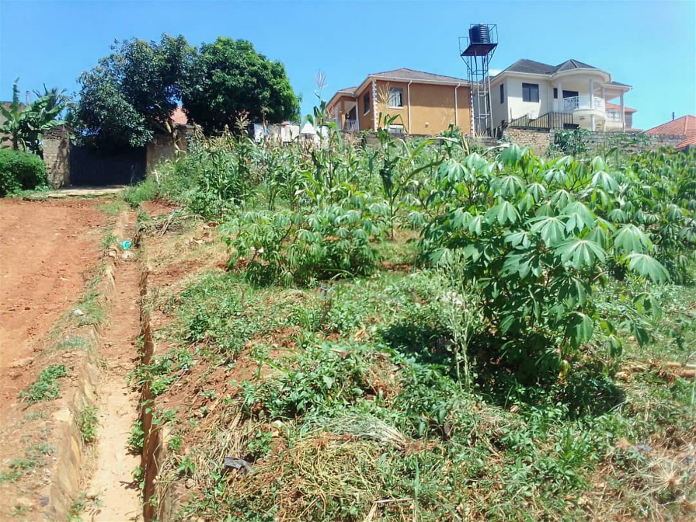 Residential land for sale in Seguku Wakiso Uganda