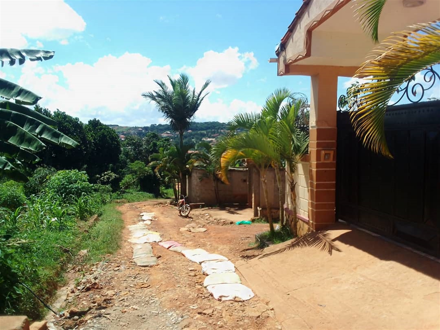 Residential land for sale in Seguku Wakiso Uganda