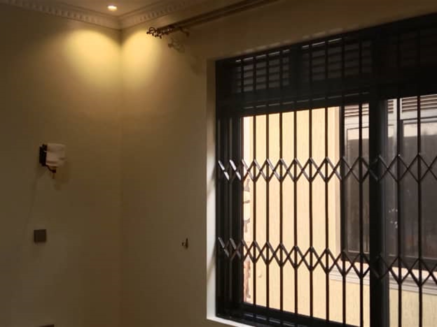 3 bedroom Apartment for rent in Luzira Kampala Uganda