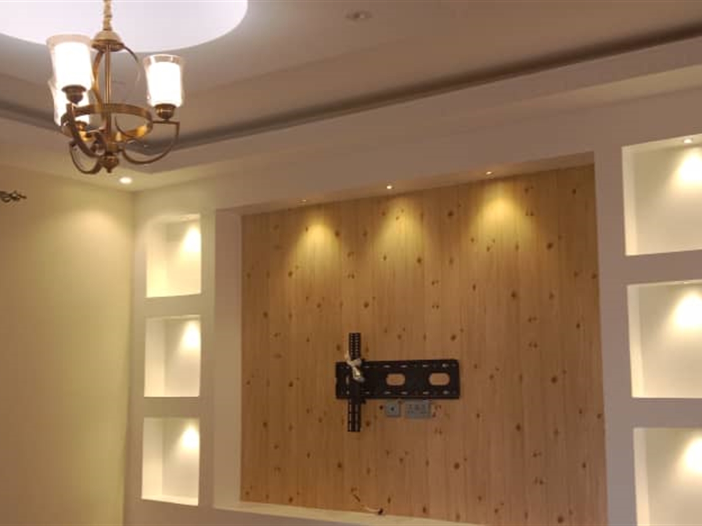 3 bedroom Apartment for rent in Luzira Kampala Uganda