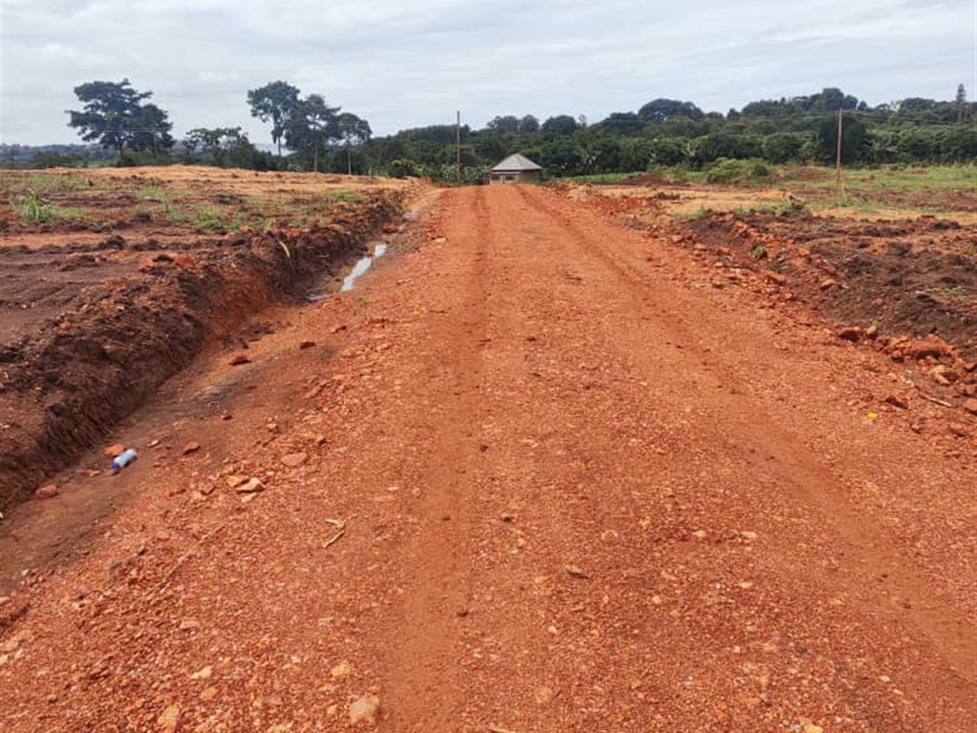 Residential land for sale in Kakiri Wakiso Uganda