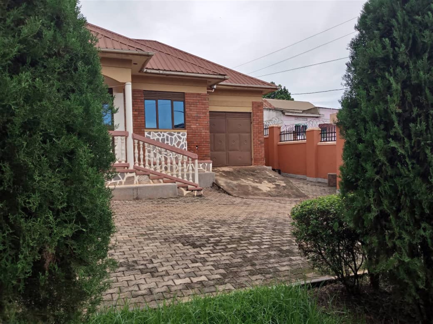  3 bedroom Bungalow for rent in Kitende Wakiso Uganda