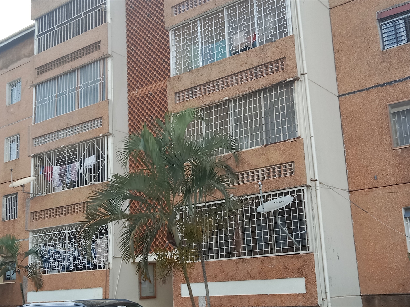 3 bedroom Apartment block for rent in Bugoloobi Kampala Uganda