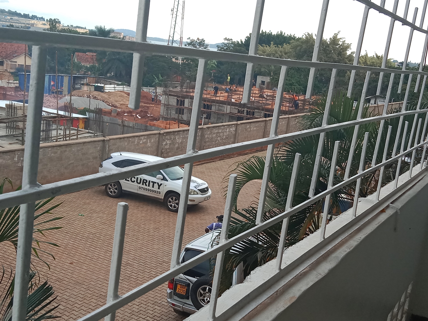3 bedroom Apartment block for rent in Bugoloobi Kampala Uganda