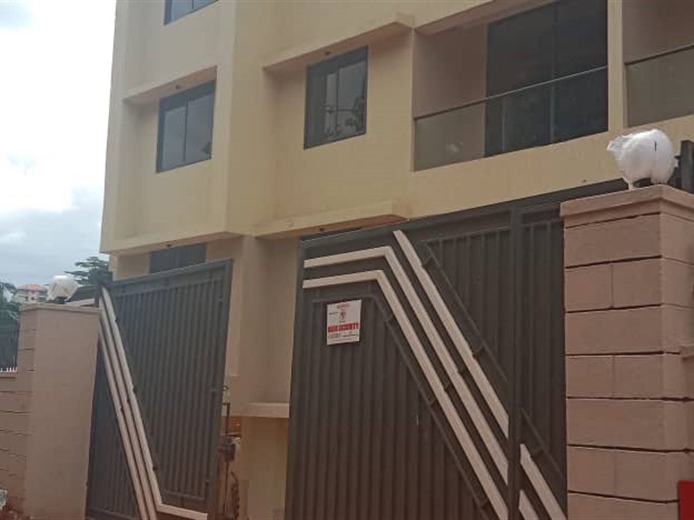 3 bedroom Apartment for rent in Naguru Kampala Uganda