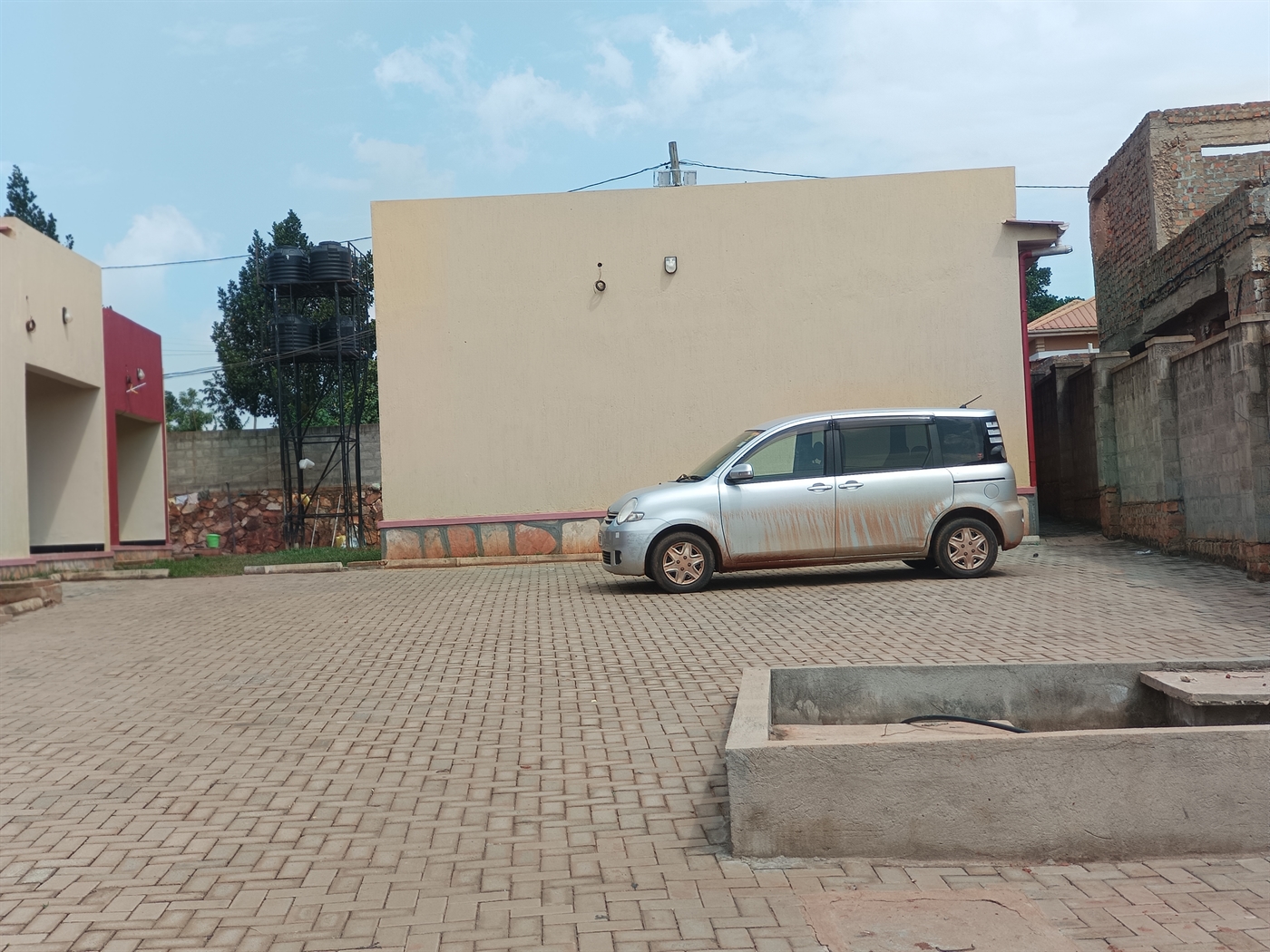 2 bedroom Rental units for sale in Kira Wakiso Uganda