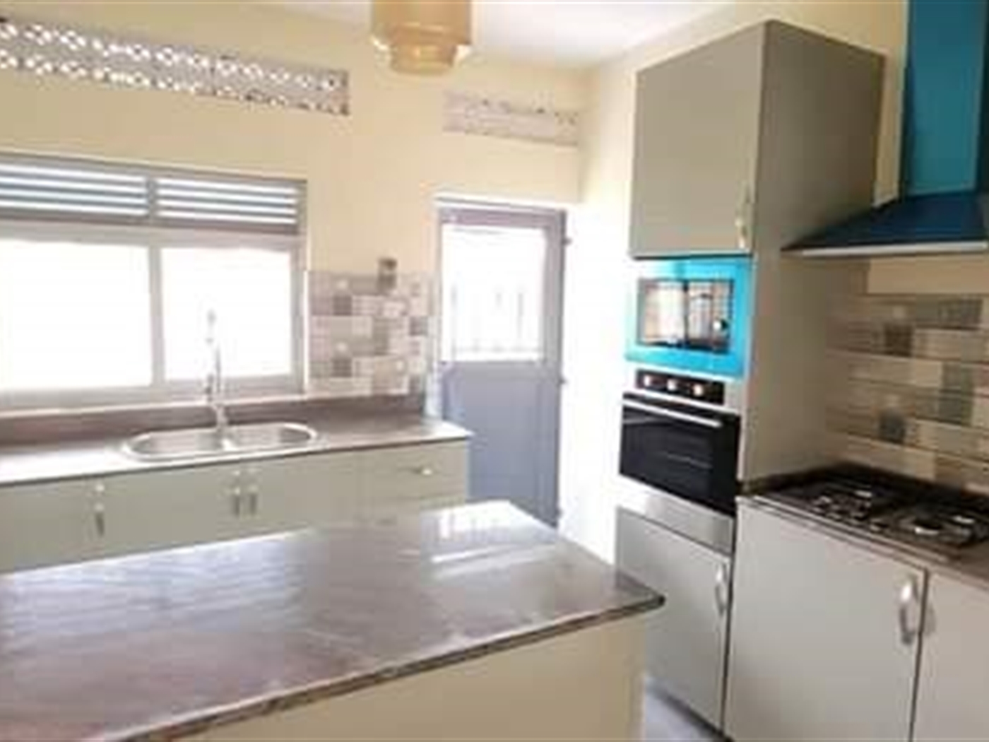 4 bedroom Rental units for sale in Seeta Wakiso Uganda
