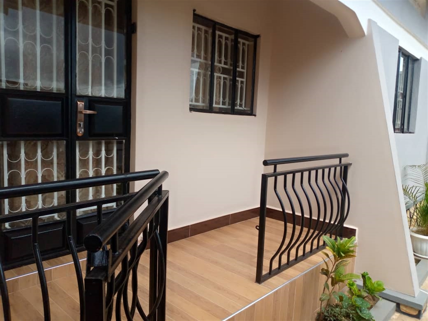 2 bedroom Rental units for sale in Makindye Kampala Uganda
